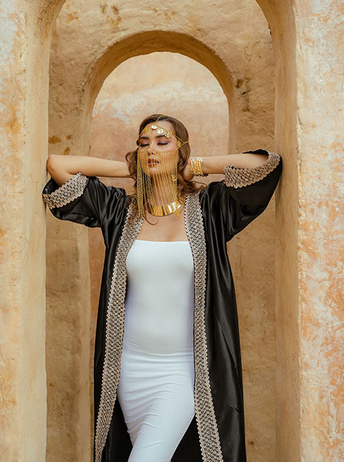 YASMIN BLACK - LONG OUTER - MANIFESTYLE